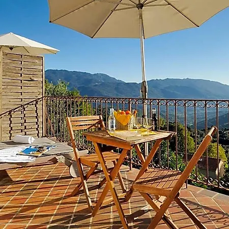 Bed & Breakfast La Guidi 4*